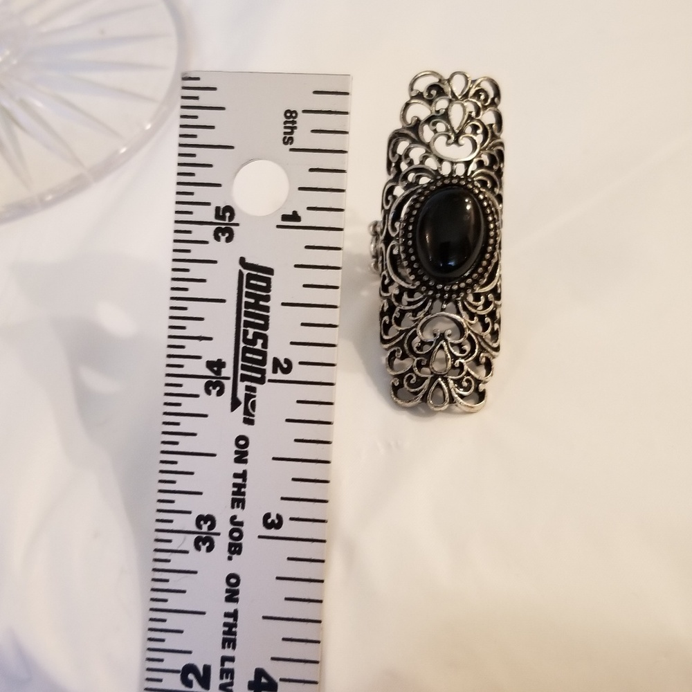Ring - Picture 2 of 3